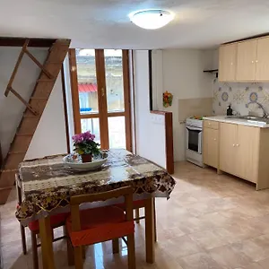 la-casa-di-gemma.hotels-amalfi.com/
