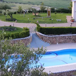 Casa rural Tenuta Su Vrau, Posada (Sardinia)